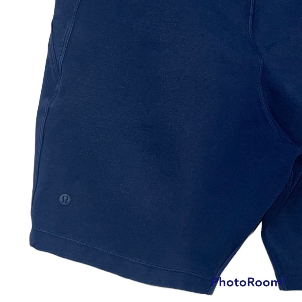 Lululemon • Mens Shorts 9” Blue - Picture 3 of 5